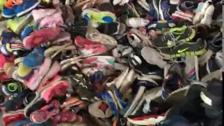 중국의 다채로운 중고 신발
